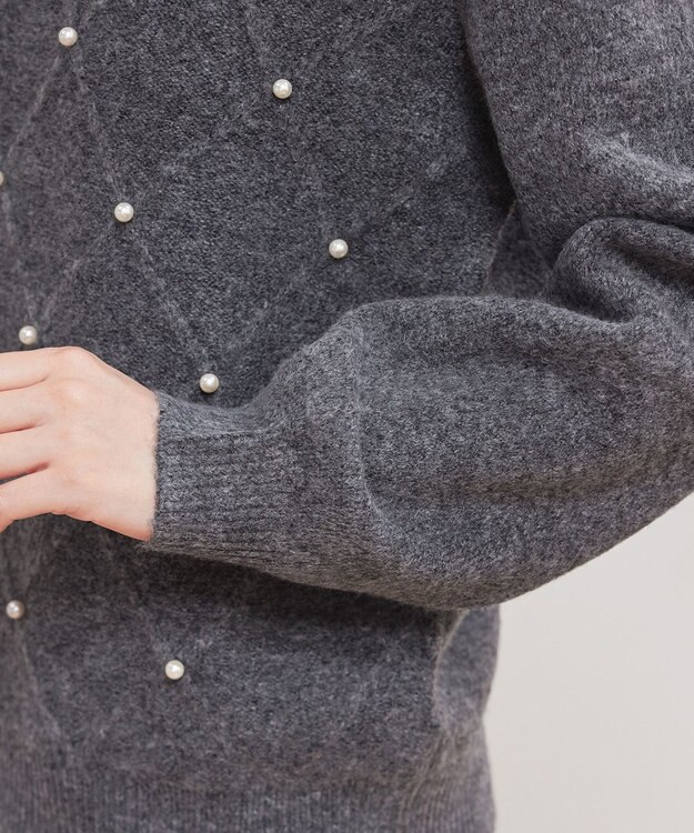 Tiaclasse ダイヤ柄パール付きニットプルオーバー グレー