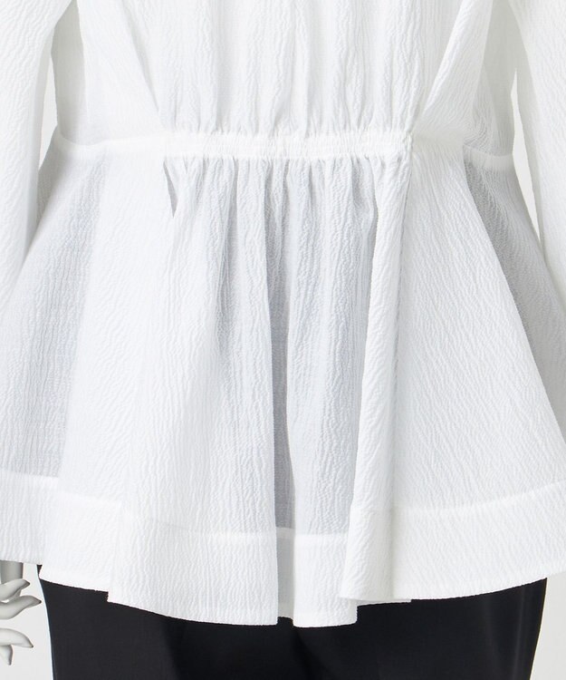 23区 【エステータ】サッカーオーガンジー タックブラウス ホワイト系