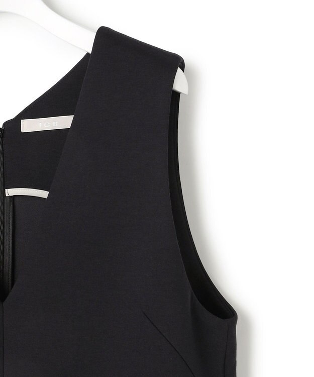 ICB 【先行予約・WEB限定】ソフトダンボール ジャンパースカートワンピース ブラック