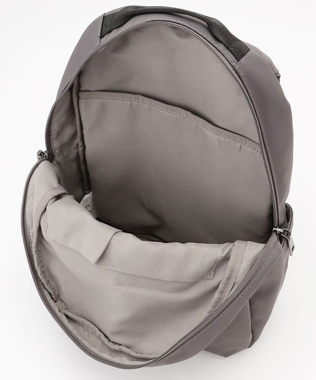 Y'SACCS 【Y’SACCS vous et】フロントファスナーデイパック グレー