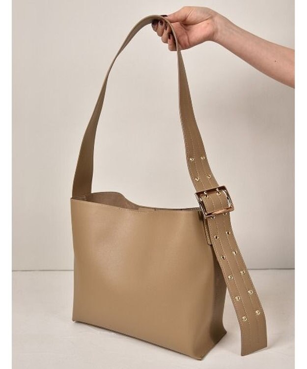 LA BAGAGERIE 【MONICA】ベルトデザインA4トート ベージュ