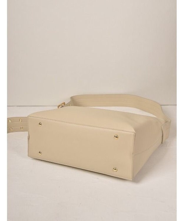 LA BAGAGERIE 【MONICA】ベルトデザインA4トート アイボリー