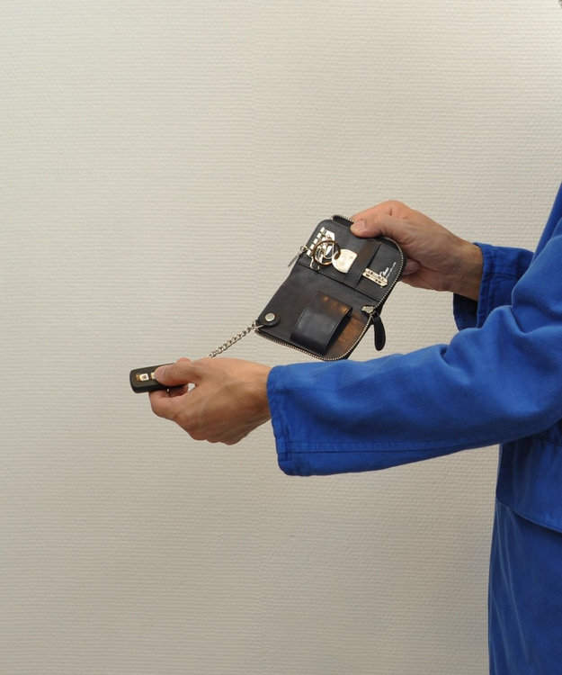 UNBILLION Otias オイルカウレザースマートキーケース ネイビー