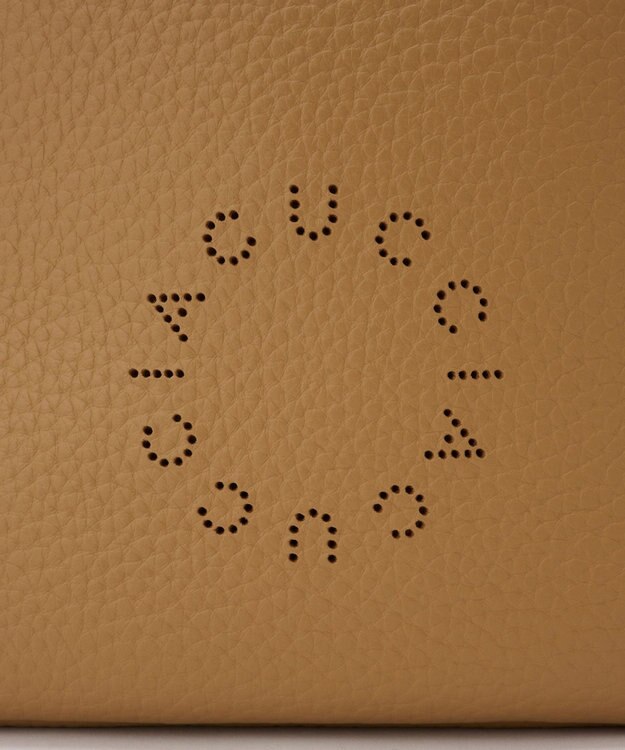 IACUCCI ルオータ ミディアムショルダー ALCE キャメル