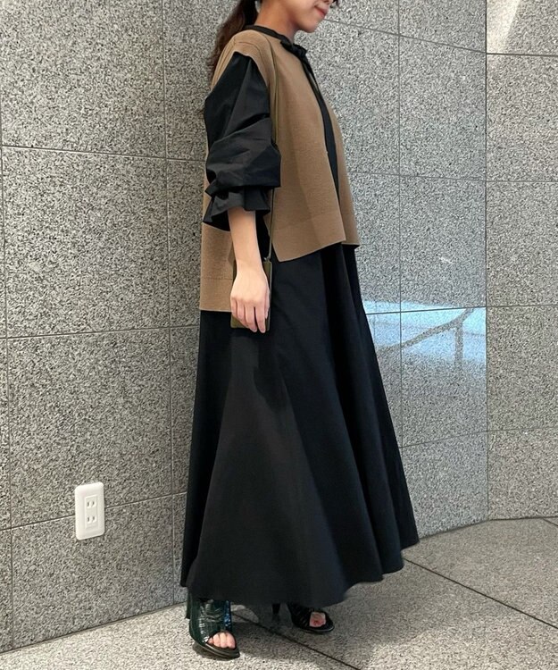 UNFILO 【撥水/撥油】ワンピース ブラック系