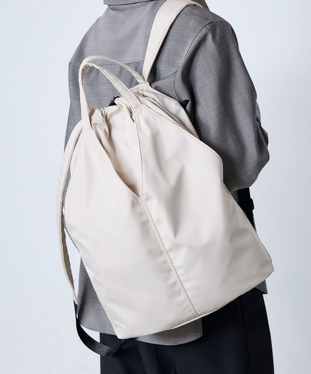 MioFIRANO SILHOUETTE Q001 バックパック リュック 2WAY はっ水 A4サイズ対応 IVORY