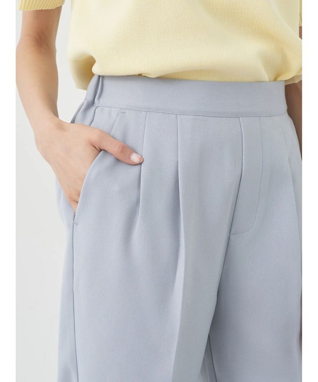 earth music&ecology 接触冷感テーパードパンツ Light Gray