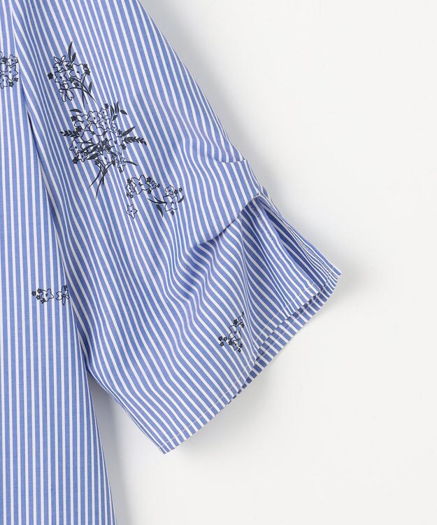 J.PRESS LADIES 【一枚で着映え】ストライプ×フラワープリント ブラウス ネイビーストライプ系