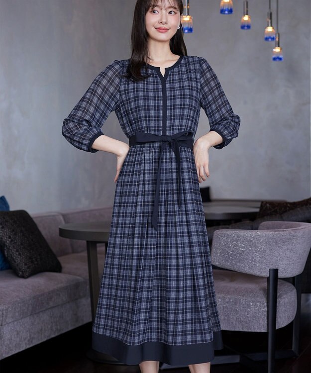 Tiaclasse L シアーチェック配色ワンピース ネイビー