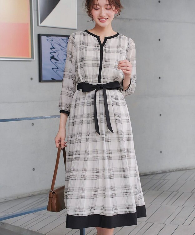 Tiaclasse L シアーチェック配色ワンピース オフホワイト