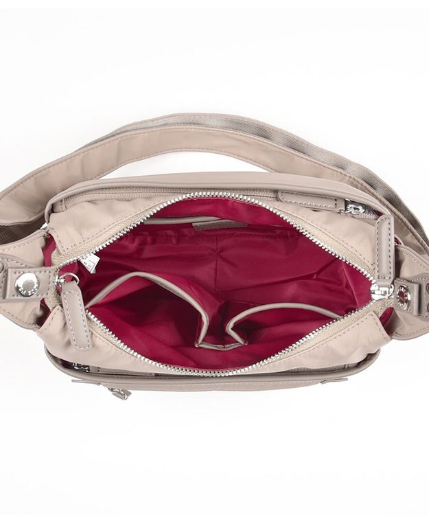 Y'SACCS 木村多江×Y'SACCS ナイロンショルダー グレージュ