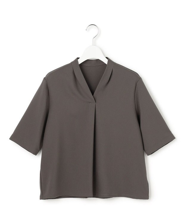 ICB 【先行予約】ライトストレッチアムンゼン Vネック半袖カットソー チャコール