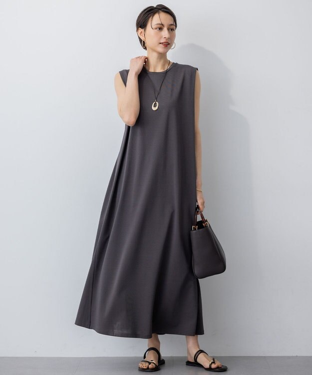 23区 L 【Oggi8月号掲載/接触冷感/洗える】ツイストコットンプレーティング スリーブレスワンピース グレー系