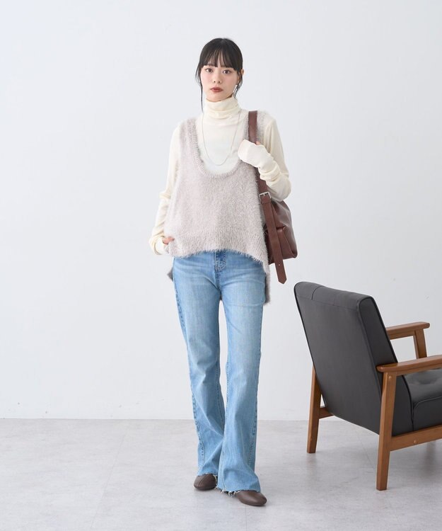 earth music&ecology フェザーUネックニットベスト Light Gray