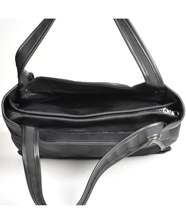 Y'SACCS ヒートエンボス ポルカドットトート Mサイズ ブラック