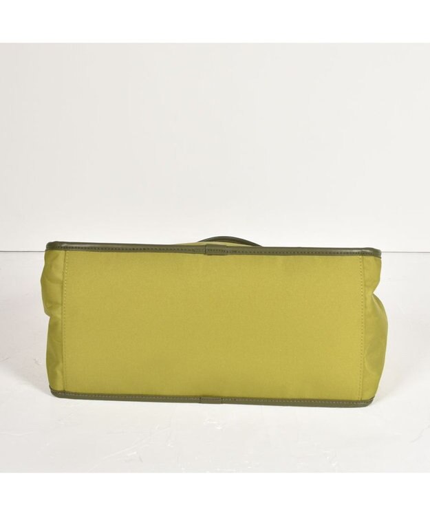 Y'SACCS ヒートエンボス ポルカドットトート Mサイズ グリーン