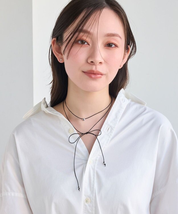 Phoebe 【金属アレルギー対応】ハートリーフセラミックピアス　シルバー/ニッケルフリー（片耳） シルバー