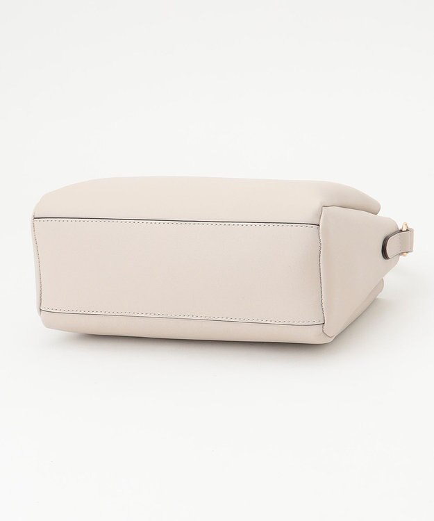 ANY マジカルライトメタルショルダーバッグ ライトグレー