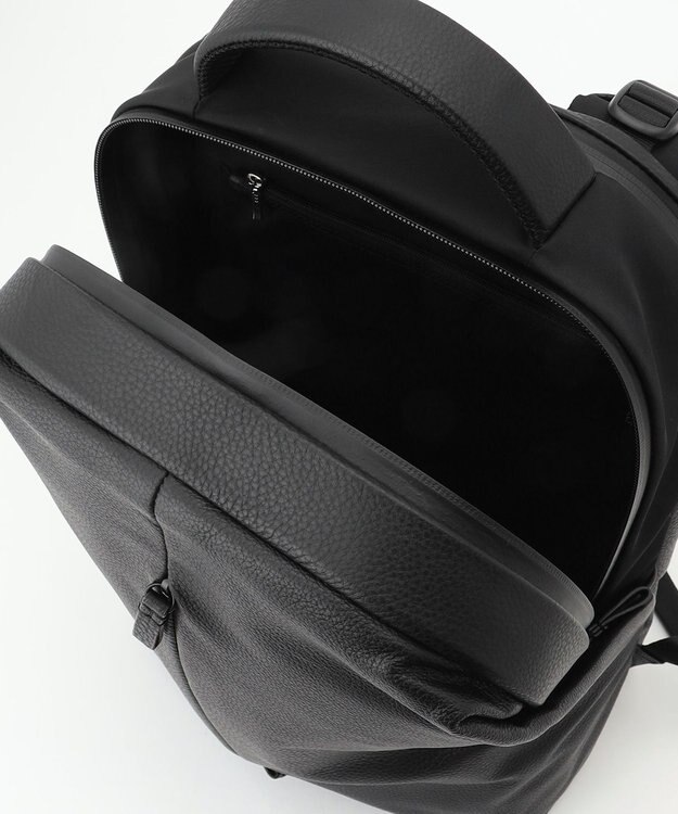 Y'SACCS 【MADE IN JAPAN】　WELLBA　人間工学バックパック　Mサイズ ブラック