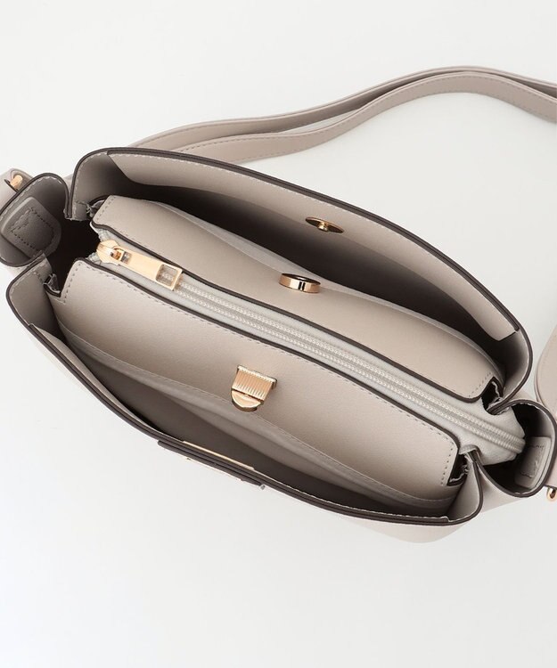 ANY マジカルライトメタルショルダーバッグ ライトグレー