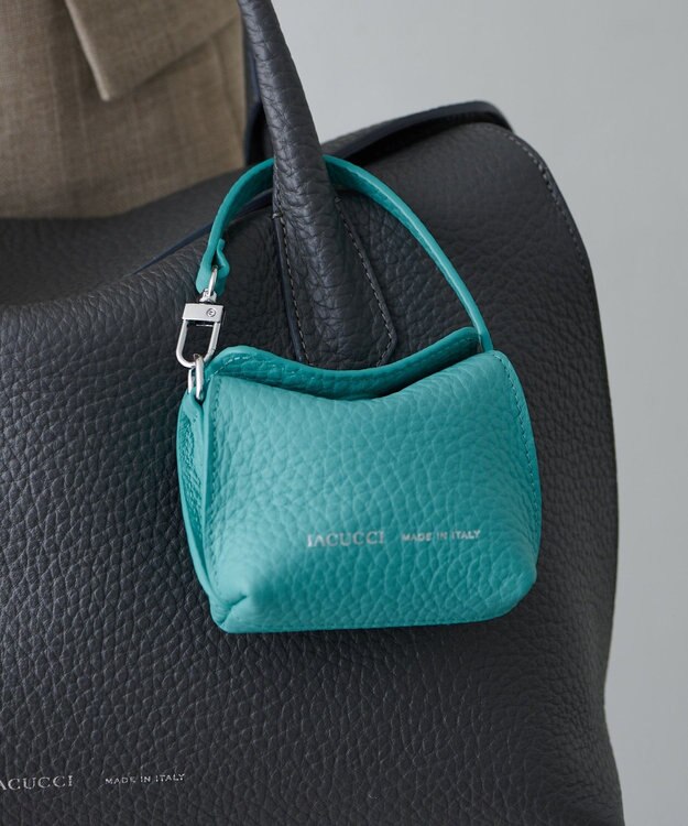 IACUCCI  ラーナ ミニチャーム ALCE ミントグリーン