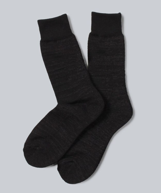 WHITE MAILS PAPER PILE ミドルゲージソックス クロ