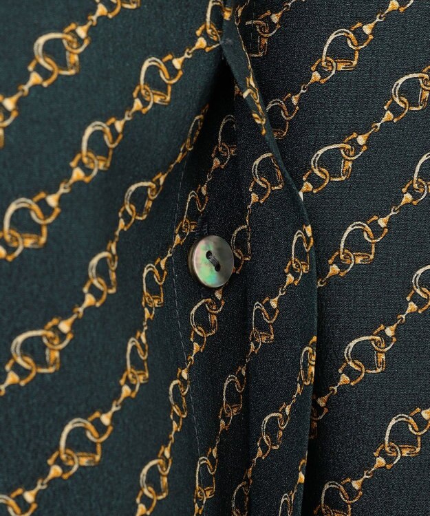 23区 【洗える】Ratti チェーンモチーフ ボウタイ ブラウス ダークグリーンプリント