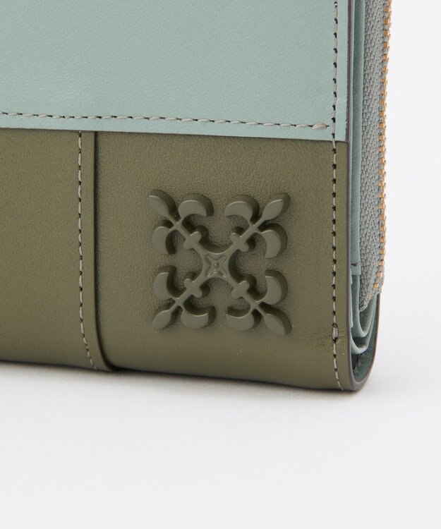 russet 【2025AW新作】パッチワークハーフウォレット(SO-430) Khaki/Sax