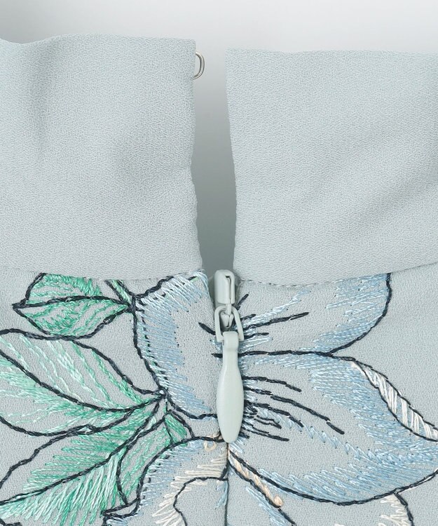 GRACE CONTINENTAL フラワー刺繍ボウタイワンピース ブルー