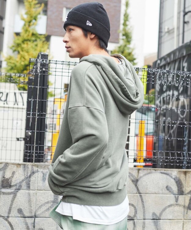 WEGO ピグメントハーフZIPロゴプルパーカー カーキ