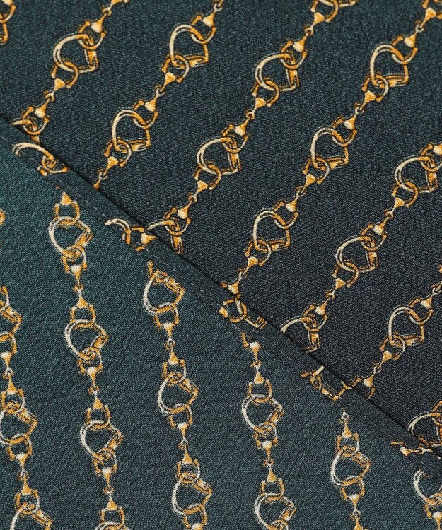 23区 【洗える】Ratti チェーンモチーフ ボウタイ ブラウス ダークグリーンプリント