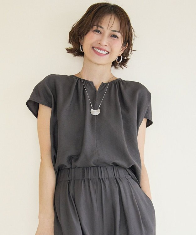 自由区 【カタログ掲載・人気素材・新型登場・新色追加・セットアップ対応】エアリーツイルプルオーバー ブラウス ブラウン