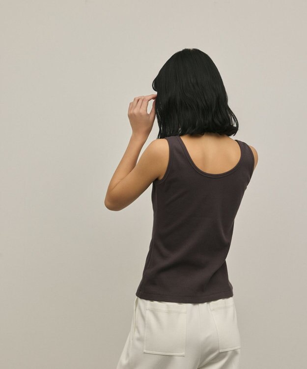 GRACE CONTINENTAL テレコノースリーブトップ ブラウン