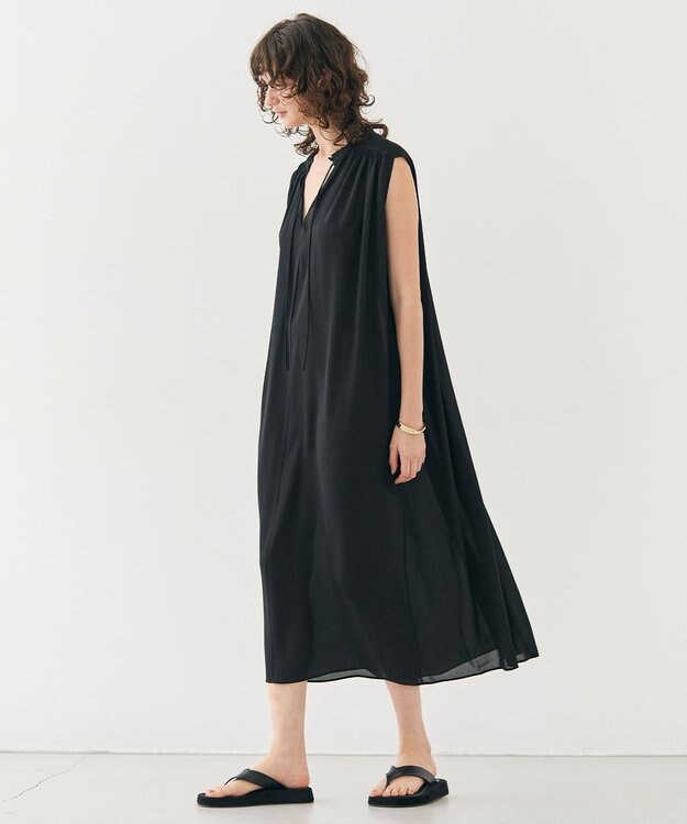 BEIGE， 【洗える】MUSCARI / ソフトシルクスキッパードレス Black