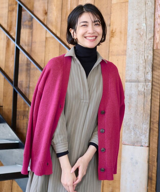 ANY 【洗濯機可】ラムウールVネック カーディガン マゼンタ