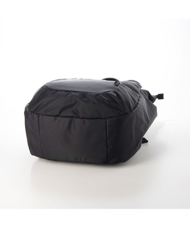 Y'SACCS 【Y’SACCS vous et】ラウンドリュック ブラック