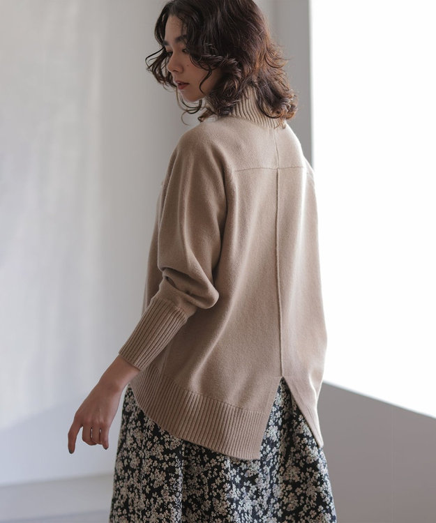 組曲 S ウールカシミヤミックス ロールネックニット ベージュ系
