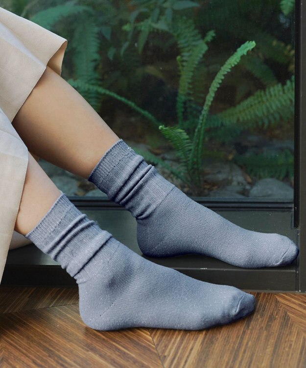 Tiaclasse シャイニーリブソックス ブルー