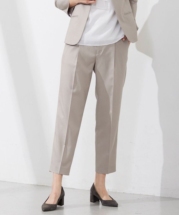 J.PRESS LADIES 【セットアップ対応・洗える・UVケア・速乾】 OXIJEWELストレッチ テーパード パンツ ベージュ系