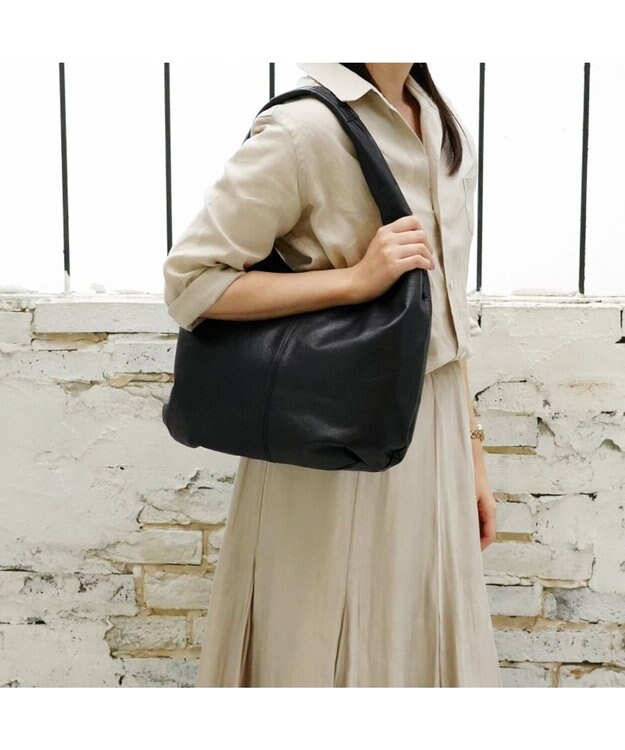 Regalo Felice 【肩に掛けやすい / A4サイズ対応 / 日本製】トート / REGALO NV(ネイビー)