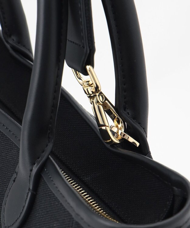 TOCCA 【WEB限定】CRESTA CANVASBAG M キャンバスバッグ M ブラック系ゴールド刺繍