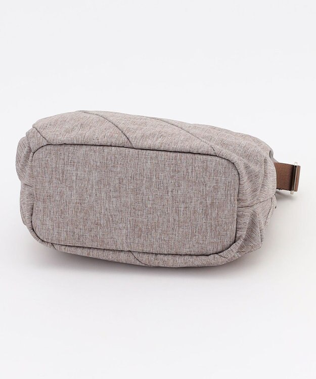 Y'SACCS ストリームラインショルダー ベージュ