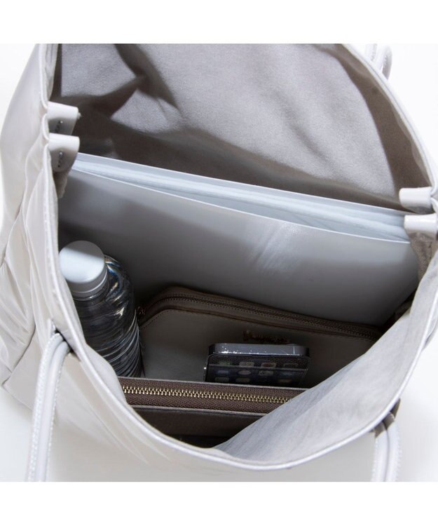 UNBILLION カシュカシュ cachecache / エナメル調結びハンドルA4サイズトート ライトグレー