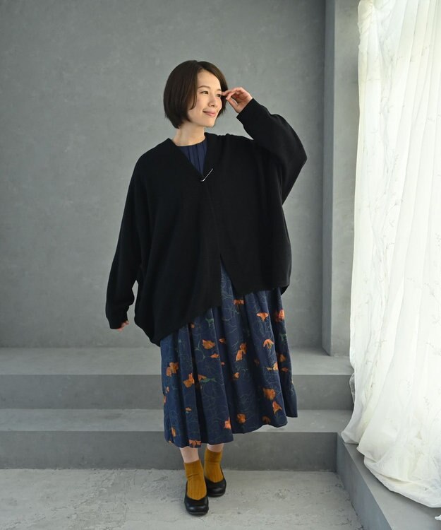 muuc 〈希少な素材〉〈高級15.5マイクロン長極細メリノウール100%〉〈ユニセックス〉ウルグアイウールのジャケットカーディガン ブラック