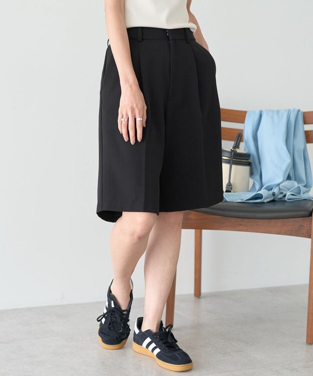 AMERICAN HOLIC イージーケアタックハーフパンツ Black