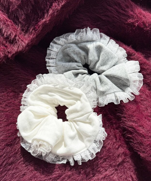 WEGO Lスウェットフリルシュシュ オフホワイト