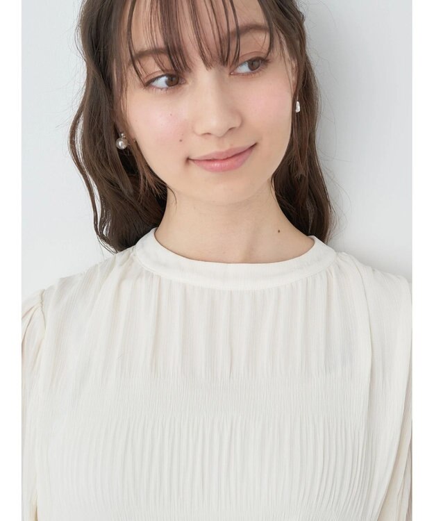 earth music&ecology マジョリカプリーツブラウス Ivory