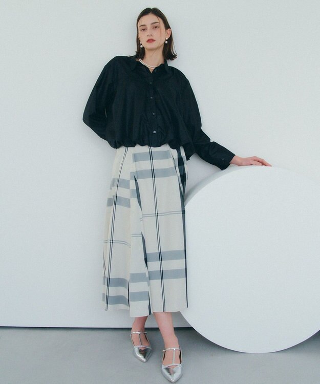 YECCA VECCA 撥水メモリーフレアスカート Light Beige