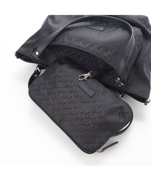 Y'SACCS ポーチ付きモノグラム2WAYトート ブラック