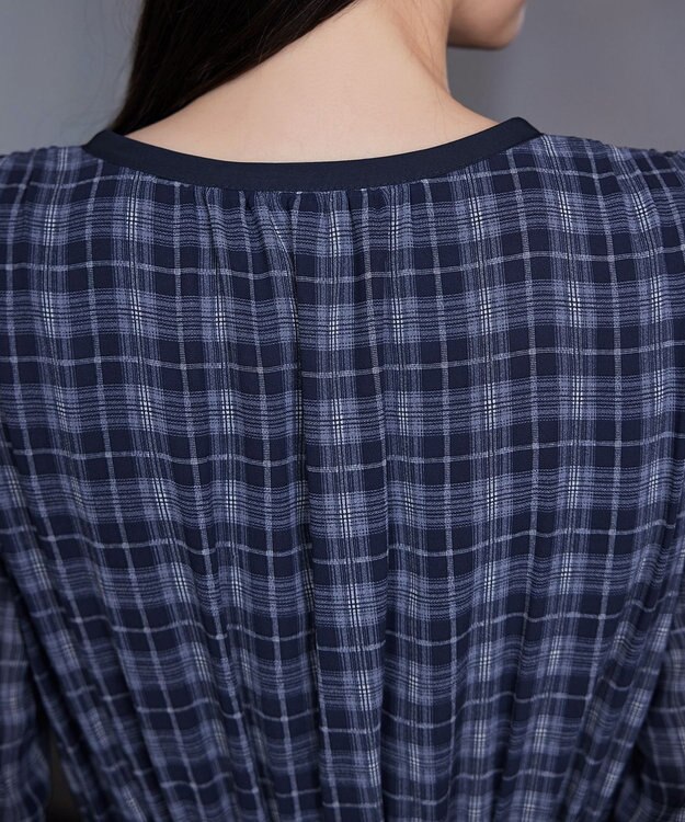 Tiaclasse L シアーチェック配色ワンピース ネイビー